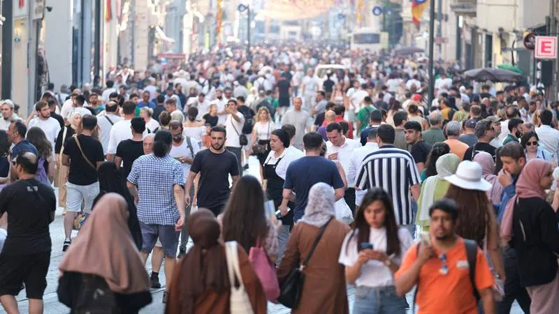 Alaattin Aktaş: 15-34 yaş grubunda 6,7 milyon insan boş geziyor!