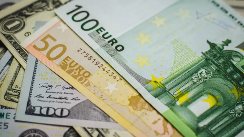 Euro/dolar paritesi 7 haftanın en yüksek seviyesinde!