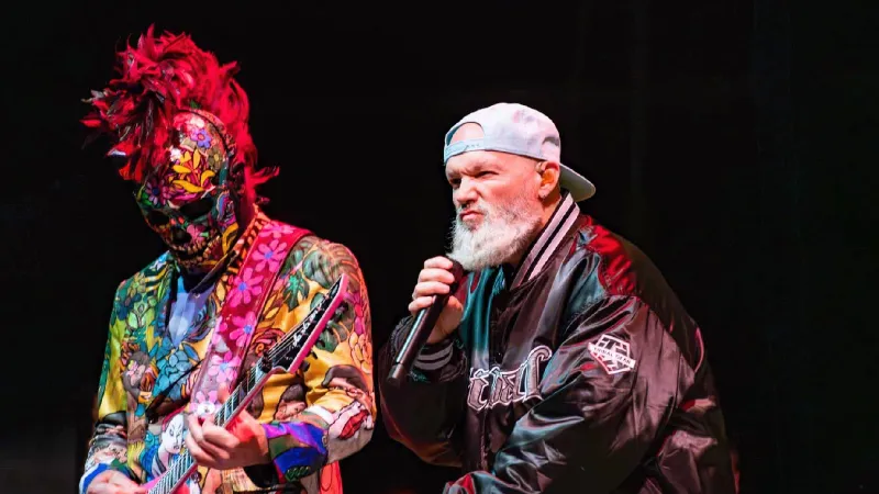 Limp Bizkit İstanbul'a Geliyor! 14 Yıl Sonra Büyük Buluşma