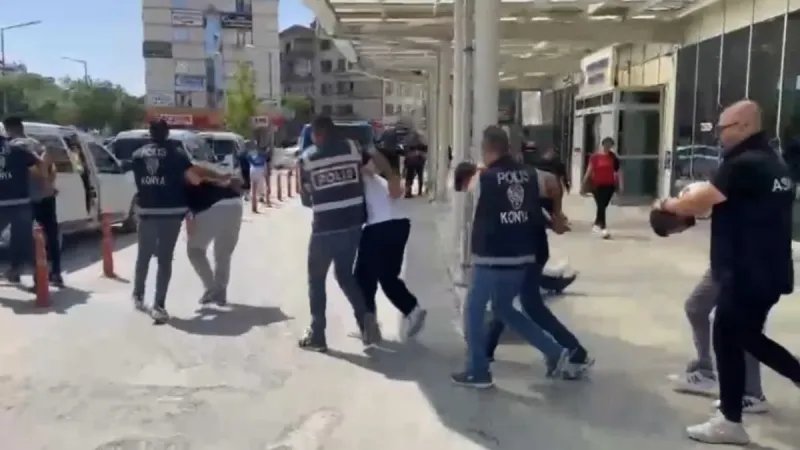 Masaj salonu değil suç yuvası: Gizli kamera, fuhuş, tehdit!