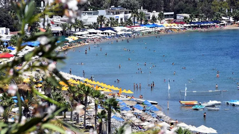 Muğla'da Deniz Suyu Kaynıyor! Tatilciler Dikkat!