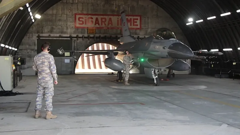 F-16'lar Göreve Hazır! 15 Dakikada Neler Oluyor?