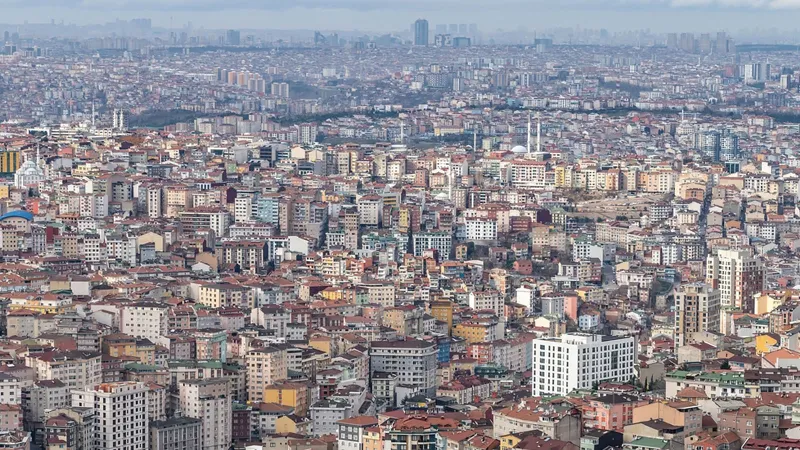 İstanbul'da Emlak Rantı: Metrekaresi 200 Bin TL Şok Fiyatlar!