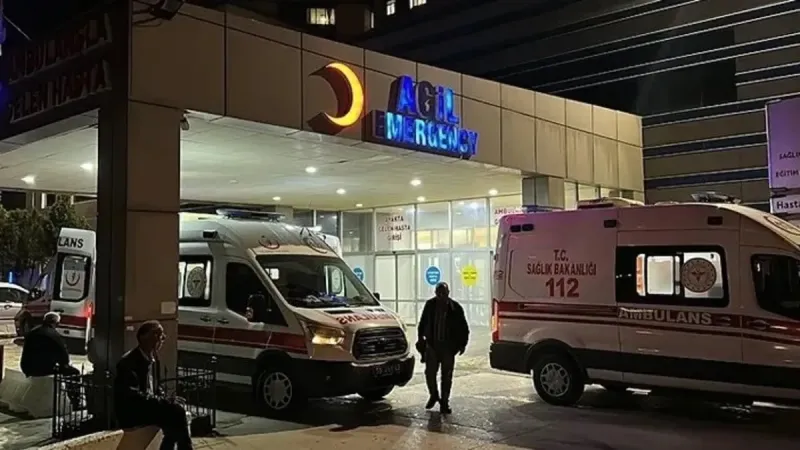 Samsun'da Fabrika İşçilerine Zehirli Tavuk! 126 Kişi Hastanede