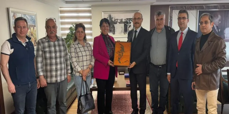 Ulus Lisesi Kapanıyor Mu? Talip Geylan'dan Şok Açıklama!