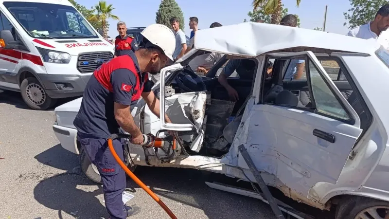 Şanlıurfa’da zincirleme kaza: 2 kişi yaralandı