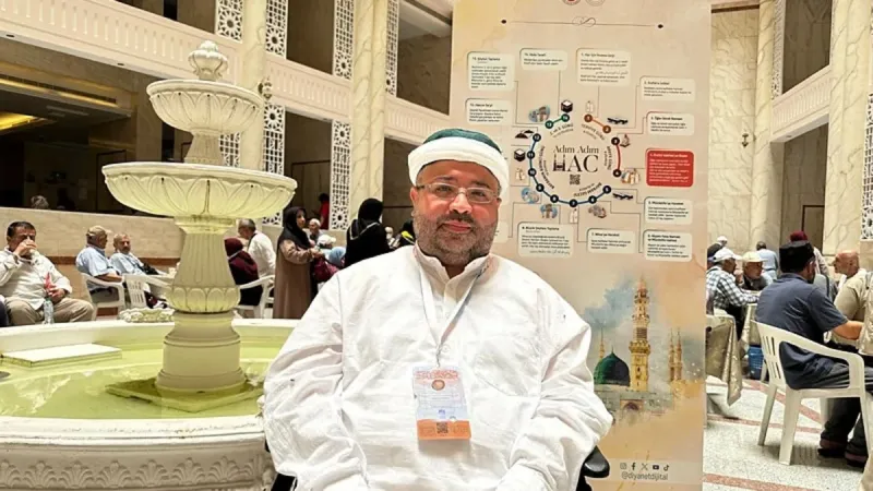 SMA hastası İsa Demirhan’a hastalığı engel olamadı: Hac vazifesini yerine getiriyor! “Allah devletimizden razı olsun”