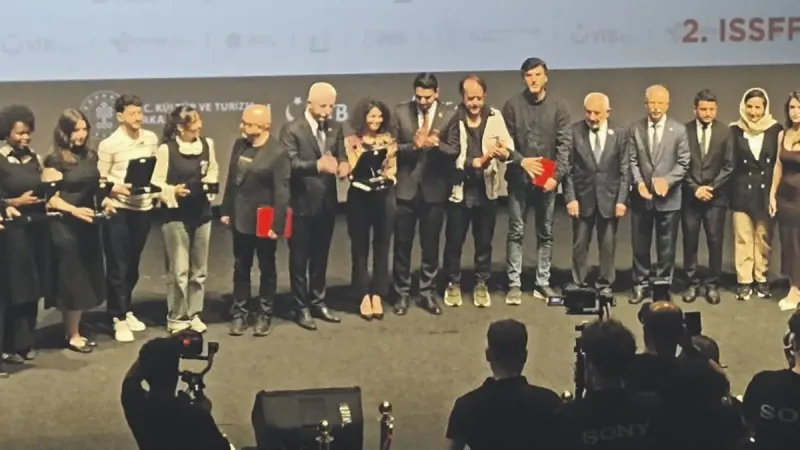 Suriyeli Öğrencinin Başarısı: En İyi Film Ödülü Şoku!