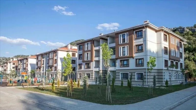 TOKİ 500 BİN KONUT PROJESİ BAŞVURU ÜCRETİ VE TARİHİ: 2025 TOKİ konut başvurusu ne zaman, kimler başvurabilir, ödeme planı nasıl? İşte tüm detaylar