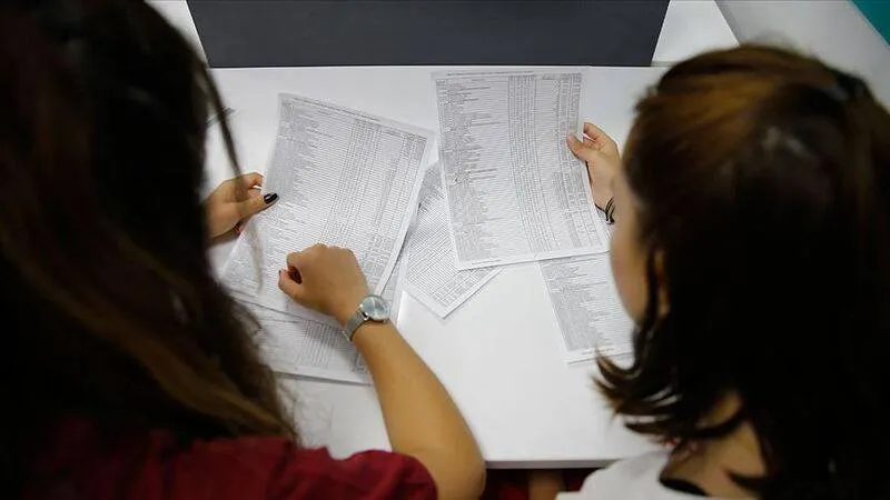 Üniversite tercih döneminde komisyon iddiası: Öğrenciler belirli vakıf üniversitelerine yönlendiriliyor
