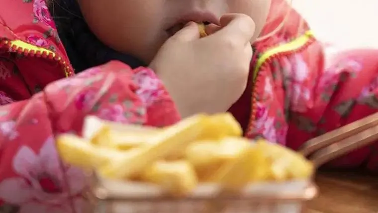 Çocuklarda Obezite Alarmı! Uzmanlardan Şok Uyarılar